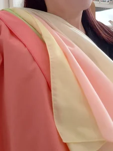 サイアートパーソナルカラー診断の様子